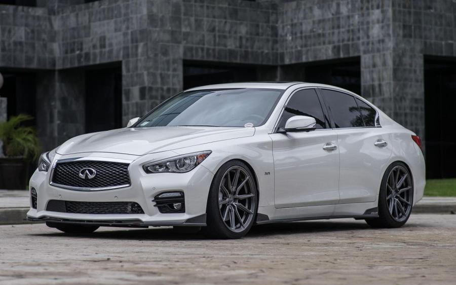 Infiniti Q50S on Vossen Wheels (HF-3) '2019
